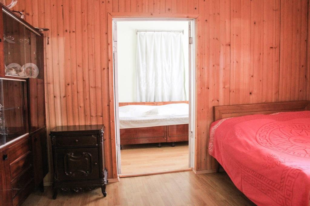 Dodo Japaridze Guesthouse Mestia Bilik gambar
