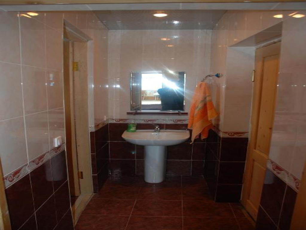 Dodo Japaridze Guesthouse Mestia Bilik gambar